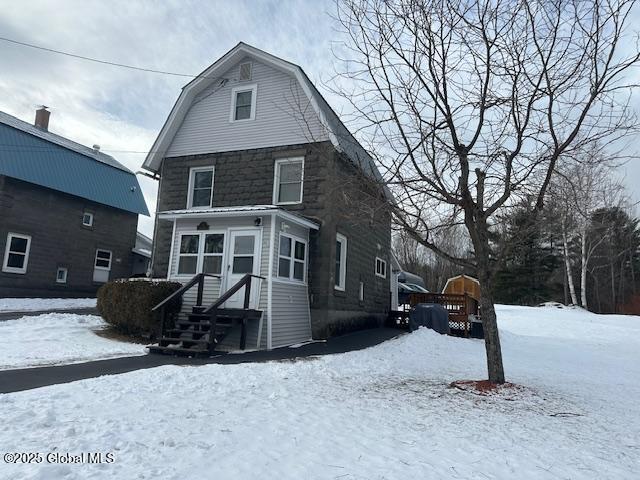 view of front of house