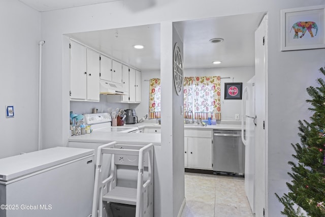 washroom with light tile patterned floors and sink