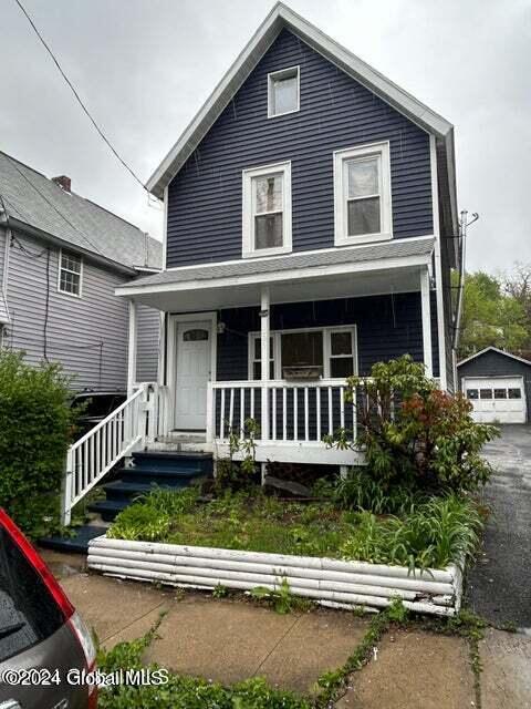 1029 Glendale Pl, Schenectady, NY 12303 - view of front of property with a porch
