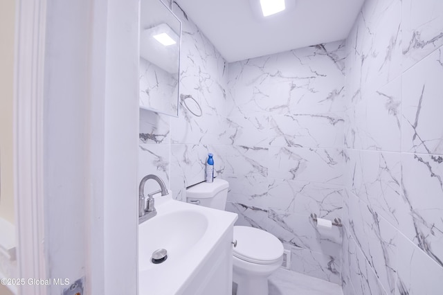801 Holland Rd, Schenectady, NY 12303 - bathroom featuring tile walls and vanity