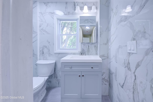 801 Holland Rd, Schenectady, NY 12303 - bathroom featuring tile walls and vanity