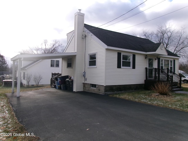 view of home's exterior