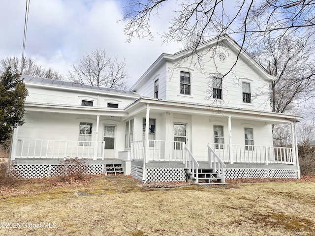 view of front of property featuring a porch