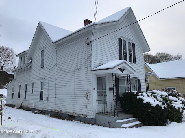 view of front of property