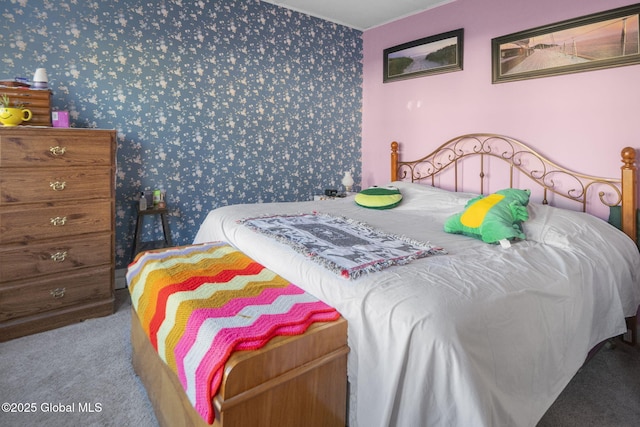 bedroom featuring carpet floors