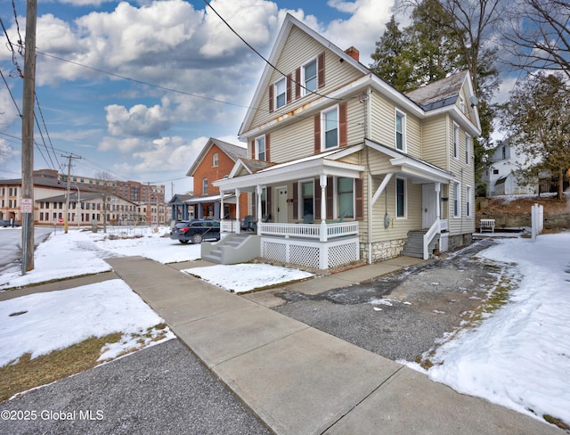 front of property featuring a porch