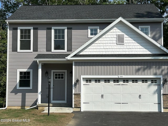 view of front facade with a garage