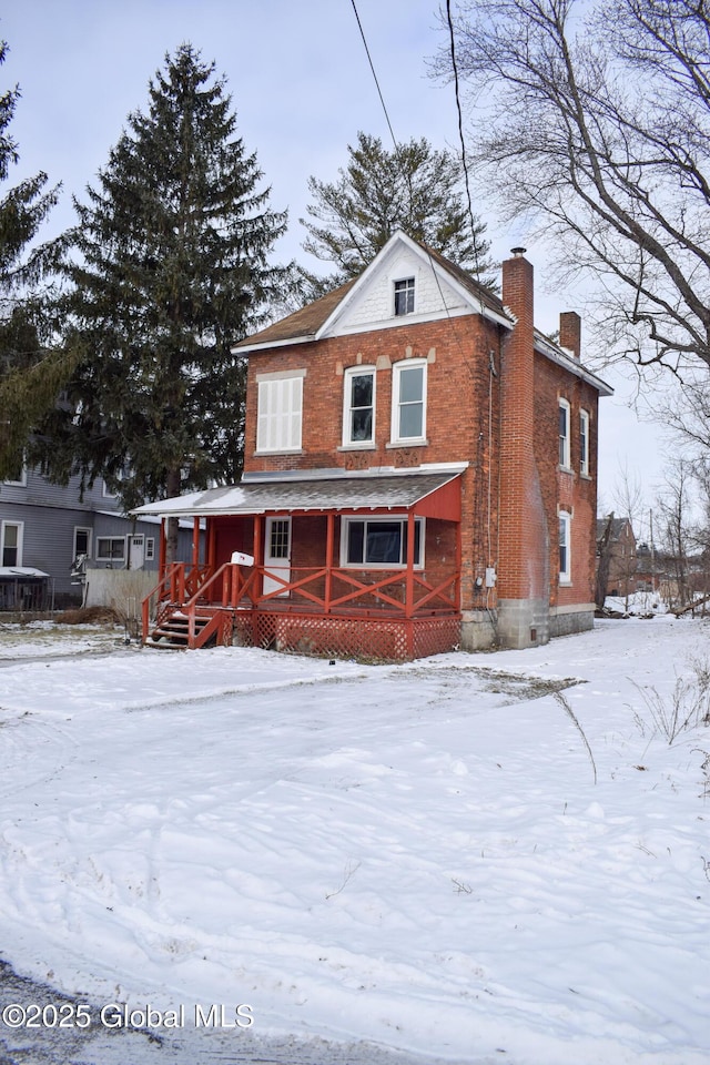 view of front of home