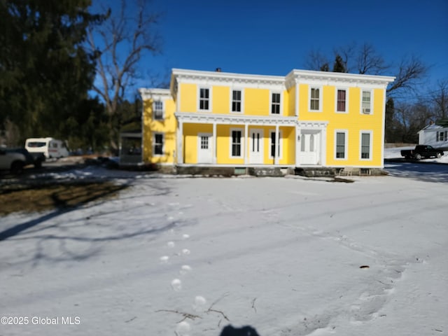 view of front of house with a porch