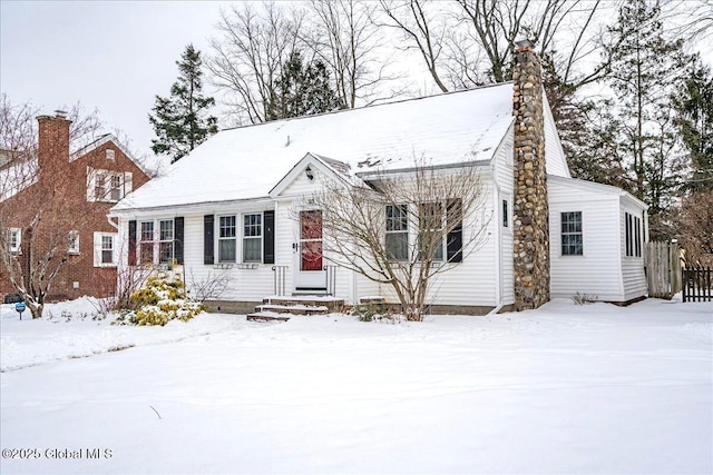 view of front of property