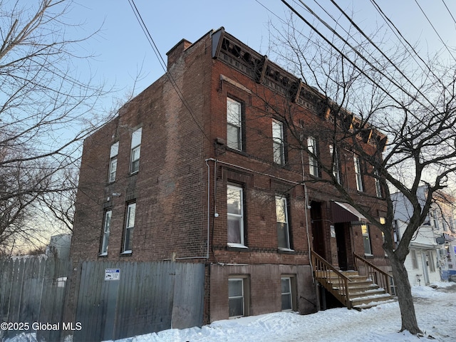 Listing photo 3 for 40-42 Ontario St, Albany NY 12206