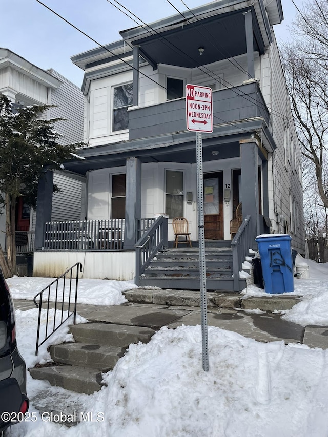 view of front of house with a porch