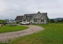 view of front of house with a front yard