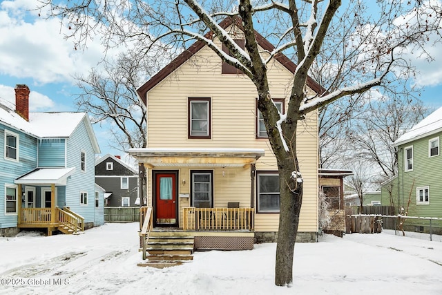 front of property with covered porch