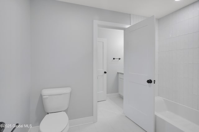 722 Swaggertown Rd, Glenville, NY 12302 - full bathroom with toilet, baseboards, and shower / bath combination