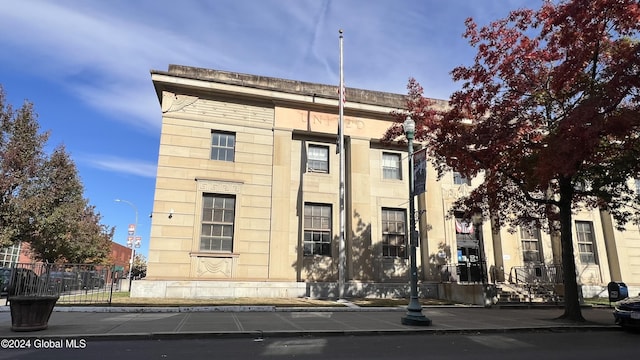 view of building exterior