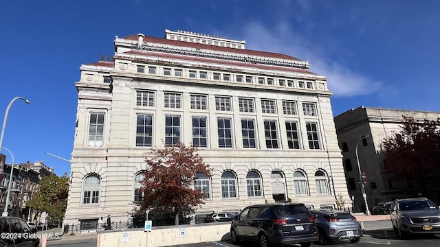 view of building exterior