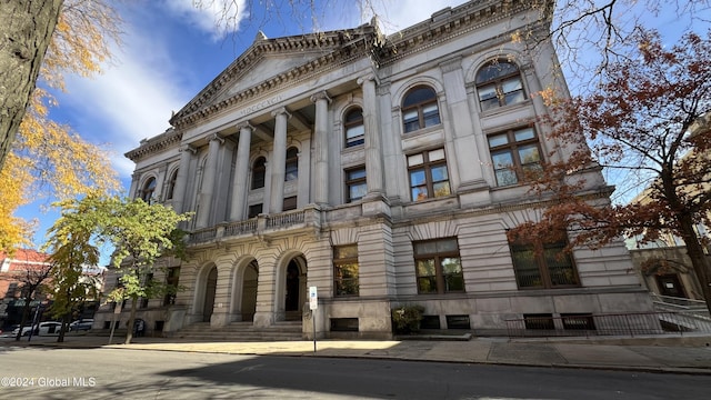 view of building exterior