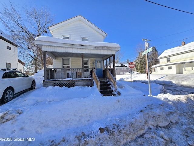 view of front of house with a porch