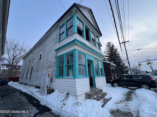 view of front of home featuring entry steps