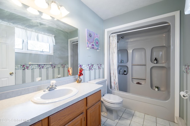 full bath with shower / bath combo with shower curtain, vanity, toilet, and tile patterned floors