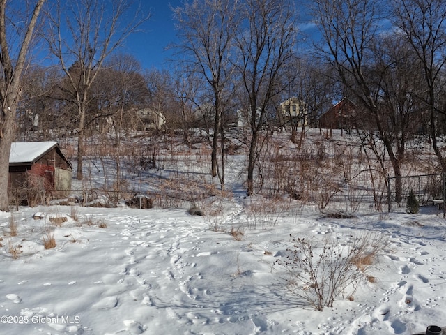 22 Orr St, Troy, NY 12180 - view of snowy yard