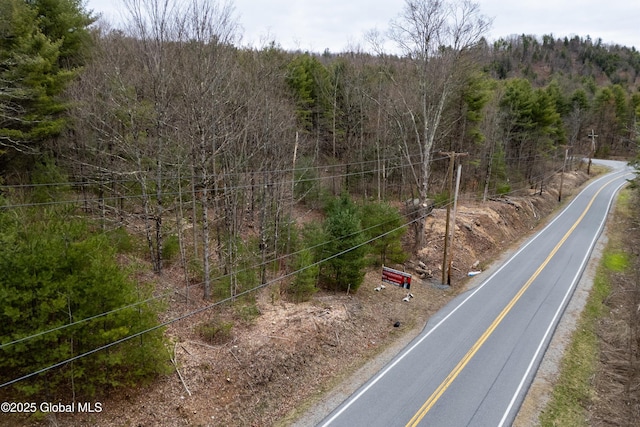 L6 County Route 21, Hampton, NY 12887