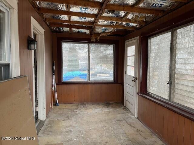 view of unfurnished sunroom