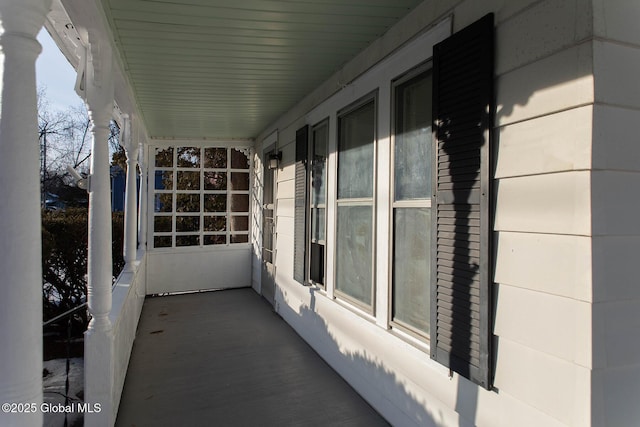 balcony with a porch