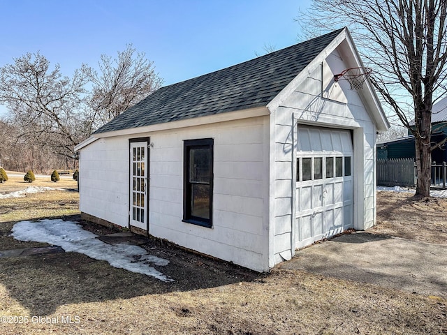 view of detached garage