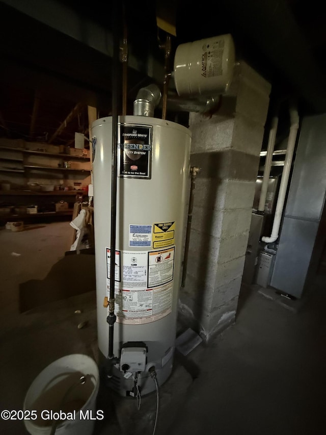 24 Regina Ln, Amsterdam, NY 12010 - utilities featuring water heater