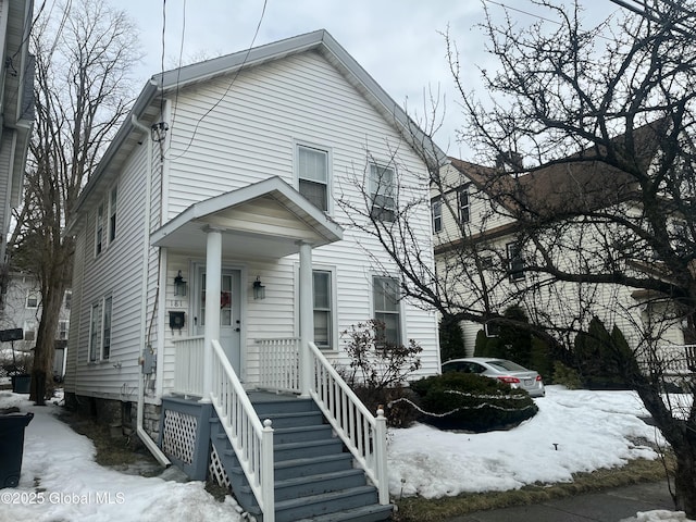 view of front of home