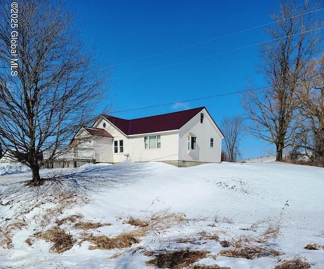 exterior space with crawl space