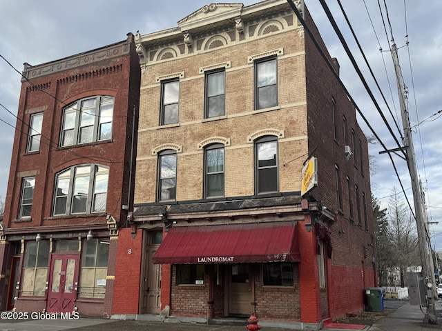 view of building exterior