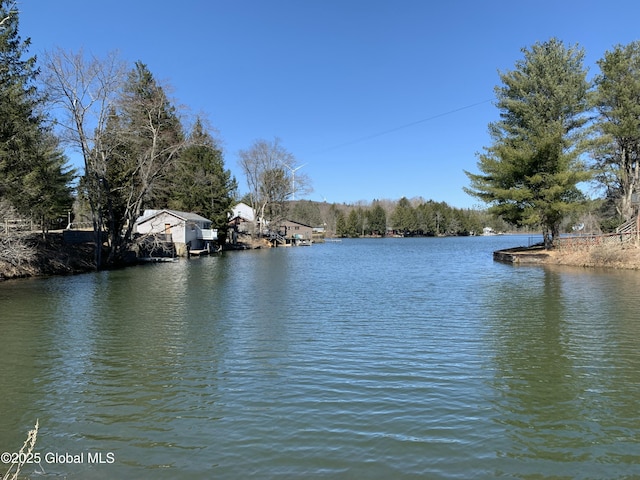 2 Rogers Rd, Sanford, NY 13865