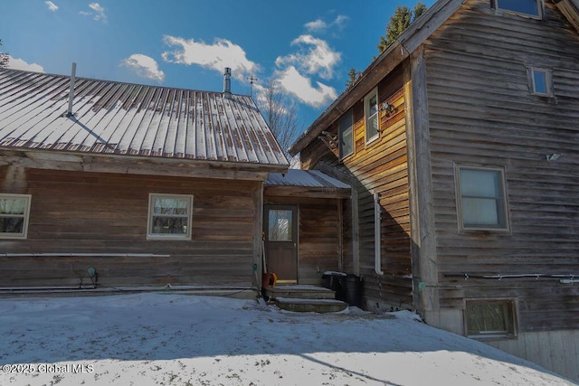 view of front of house with metal roof