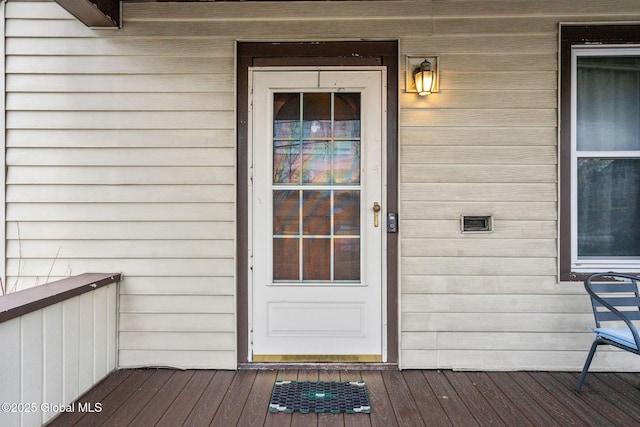 view of doorway to property