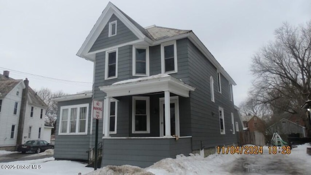 view of front of home with covered porch