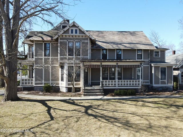 view of front facade with covered porch