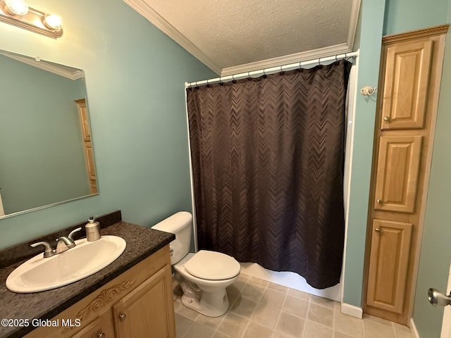 bathroom with vanity, a textured ceiling, curtained shower, crown molding, and toilet