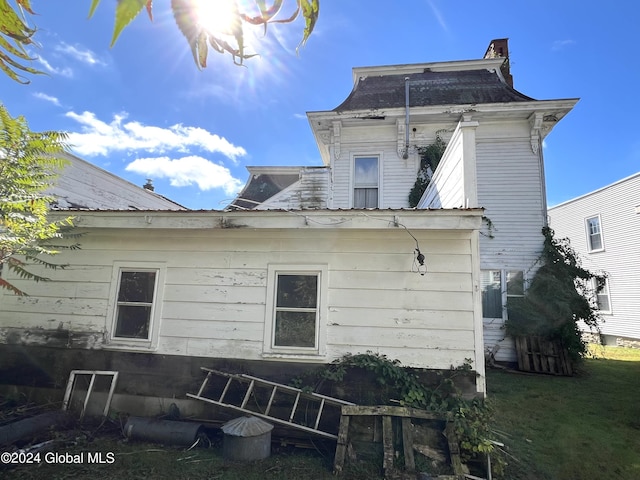 view of rear view of house