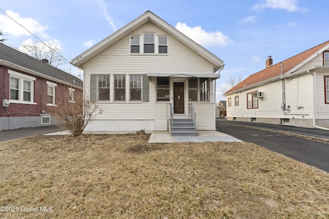 bungalow with entry steps