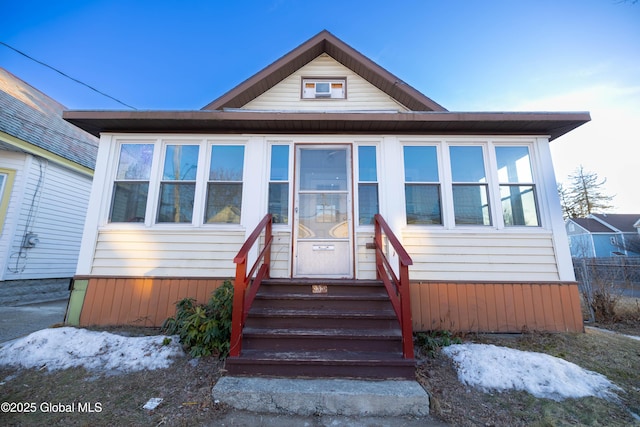 view of front of property featuring entry steps