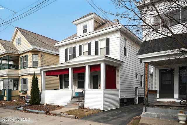 view of traditional style home