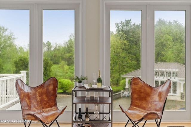 1014 Catherines Woods Dr, Niskayuna, NY 12309 - view of sunroom / solarium