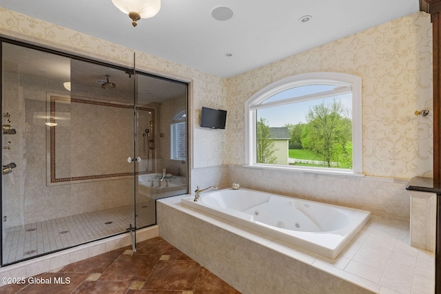 1014 Catherines Woods Dr, Niskayuna, NY 12309 - bathroom featuring wallpapered walls, a whirlpool tub, and a shower stall