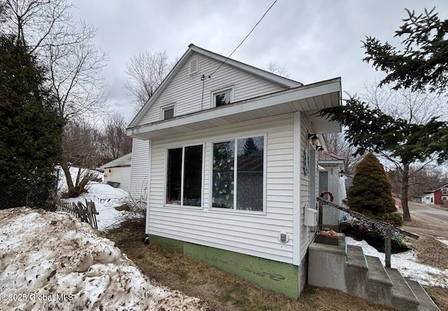 view of home's exterior