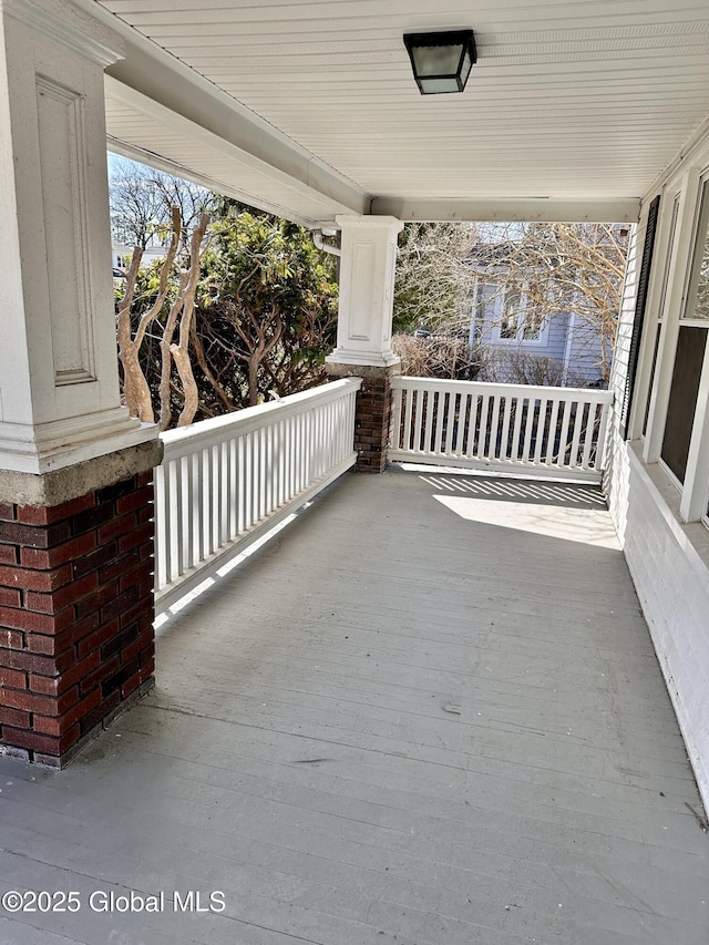11 Middlesex Rd, East Greenbush, NY 12061 - view of patio / terrace featuring a porch