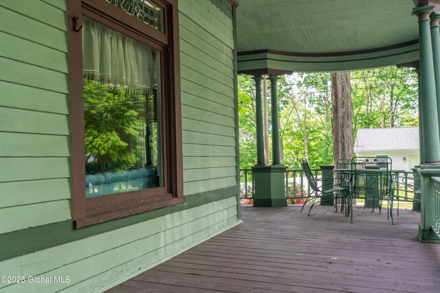 14 Pleasant St, Ballston Spa, NY 12020 - deck with outdoor dining space