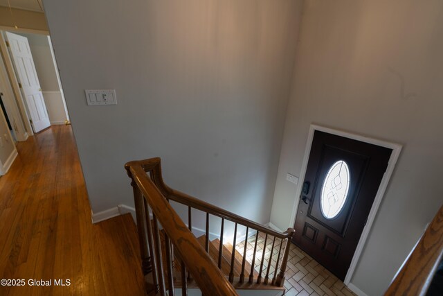7 Bemis Heights Rd, Saratoga Springs, NY 12866 - entryway featuring wood finished floors and baseboards